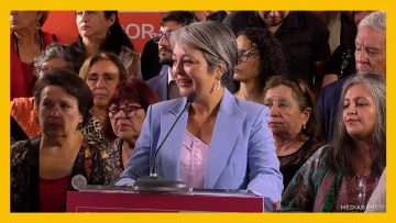 02122513 PUNTO DE PRENSA DE JEANNETTE JARA DEST