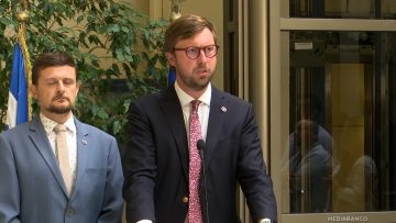 031225C02 DECLARACIONES DIPUTADOS REPUBLICANOS 01