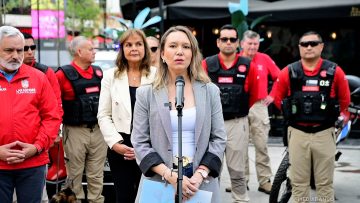 06122507 ALCALDESA DE LAS CONDES POR PLAN NAVIDAD SEGURA 01