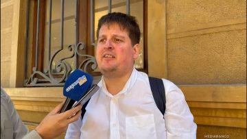 09122506 ANDRÉS COUBLE POR PREVIA AL DEBATE 01