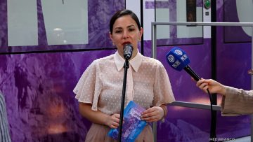 09122509 TREN GABRIELA MISTRAL 01