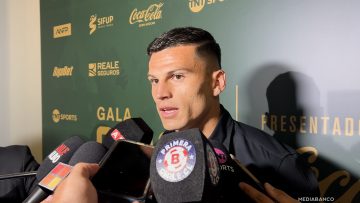 091225DEP09 DECLARACIONES LUCAS CEPEDA PREMIO MEJOR DELANTERO DERECHO 01