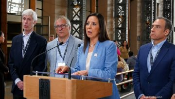 14122526 PUNTO DE PRENSA SERVEL 01