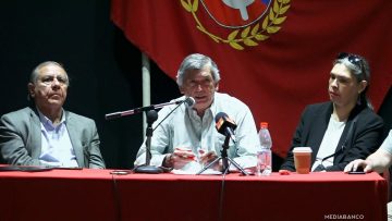 21122504 DECLARACIONES LAUTARO CARMONA TRAS PLENO PC 01