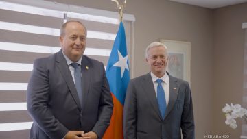 22122518 APOYOS REUNIÓN PRESIDENTE ELECTO KAST Y FISCAL VALENCIA 01