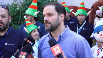 25122501 DECLARACIONES ALCALDE BELLOLIO EN VISITA A NIÑOS INTERNADOS EN HOSPITAL CALVO MACKENNA 01 (1)