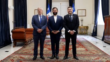 30122515 PRESIDENTE BORIC RECIBE CARTAS CREDENCIALES 01