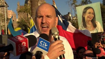 03012528 APOYOS Y DECLARACIONES ACTIVIDAD POR VENEZUELA EN PARQUE ALMAGRO 01