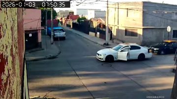 03012614 REPORTE POR SUJETO QUE INTENTÓ ATROPELLAR A CARABINEROS EN PUDAHUEL 01