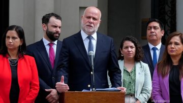 06012603 MINISTROS POR CONTINGENCIA 01