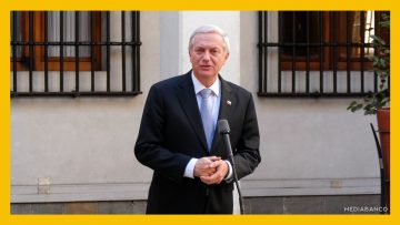 15012601 PUNTO DE PRENSA DEL PRESIDENTE ELECTO EN LA MONEDA DEST