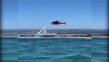 17012601 ARMADA Y RESCATE DE PERSONAS EN PLAYAS DE ALGARROBO 01