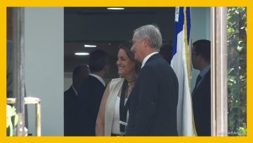 20012612 LLEGADA PRESIDENTE ELECTO A LA OPE 13