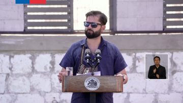 30012613 PRESIDENTE BORIC INAUGURA APR TOCONAO 01