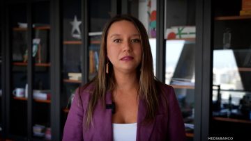 31012606 ALCALDESA Y PDI POR TURBAZO EN LAS CONDES 01