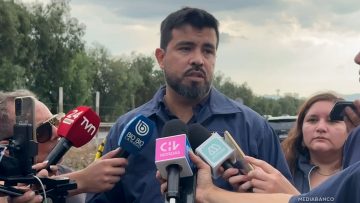 01022606 PDI POR HALLAZGO DE CADÁVER EN AUTOPISTA DEL SOL 01