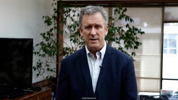 13022613 MINISTRO DE TRANSPORTES TRAS REUNIÓN CON SU SUCESOR 01