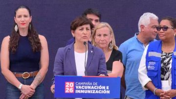 01032604 DECLARACIONES MINISTRA DE SALUD POR CAMPAÑA DE VACUNACION 04