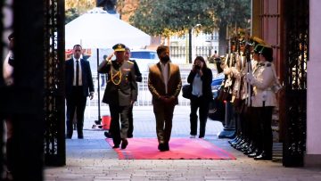 03032603 HONORES PRESIDENTE BORIC EN LA MONEDA 05