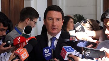 05032623 ARTURO SQUELLA PREVIO A PROCLAMACIÓN 01 (1)