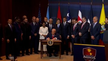 070326EEUU02 SHIELD OF THE AMERICAS DISCURSO TRUMP EN ESPAÑOL 01