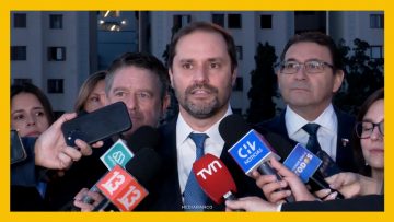 10032620 PUNTO DE PRENSA POR MONUMENTO BAQUEDANO DEST