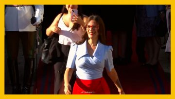 110326CAMBIO24 SALIDA DE MINISTROS DE LA MONEDA DEST