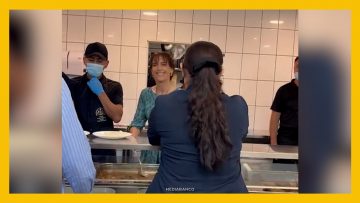 12032620 PRIMERA DAMA SIRVE ALMUERZOS EN CASINO DE LA MONEDA 07 (1)