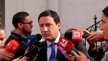 23032605 DECLARACIONES ARTURO SQUELLA EN LA MONEDA 01 (1)