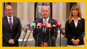 26032613 MINISTROS SOBRE FIRMA DE DECRETO 15