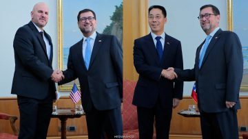 26032624 CANCILLER SE REUNE CON EMBAJADORES DE EEUU Y CHINA 11