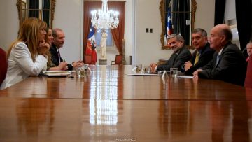 27032602 APOYOS REUNIÓN PLAN CHILE SALE ADELANTE 01