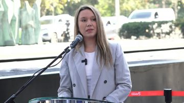 28032606 DISCURSO ALCALDESA DE LAS CONDES EN ACTO POR JAIME GUZMÁN 01