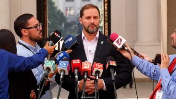 02042624 DECLARACIONES ALCALDE BELLOLIO EN LA MONEDA 01 (1)