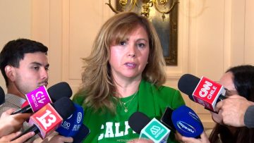 06042618 DECLARACIONES SENADORA CARVAJAL 01 (1)