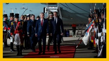 060426ARG01 LLEGADA PRSIDENTE KAST A ARGENTINA 10 (1)