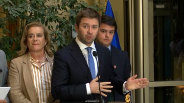 060426C04 DECLARACIONES DIPUTADOS RN Y UDI 01