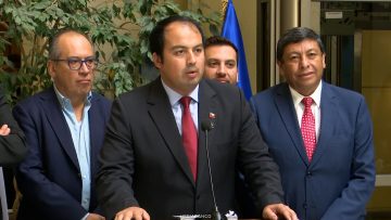 070426C17 DECLARACIONES DIPUTADOS RAÚL SOTO Y FERNANDO ZAMORANO 01