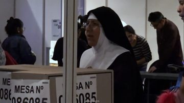 12042610 APOYO INTERIOR LOCAL DE VOTACIÓN PERUANOS EN CHILE 01