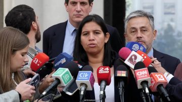 13042609 -DECLARACIONES DE PARLAMENTARIOS DE RN EN LA MONEDA 01 (1)