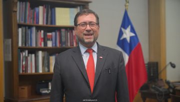 15042612 CANCILLER POR ESTRECHO DE MAGALLANES 01