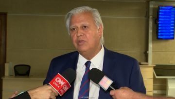 150426C23 DECLARACIONES SENADOR GASTÒBN SAAVEDRA TRAS CADENA ANCIONAL 05 (1)