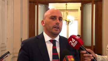 20042617 DECLARACIONES ANDRÉS LONGTON 01