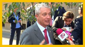 21042610 LLEGADA PRESIDENTE KAST AL MOP DEST (1)