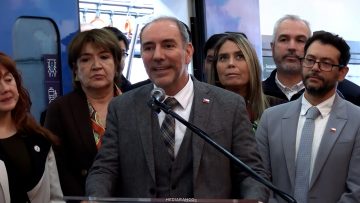 22042612 CINCO NUEVOS TRENES AL SERVICIO LIMACHE-PUERTO 01 (1)