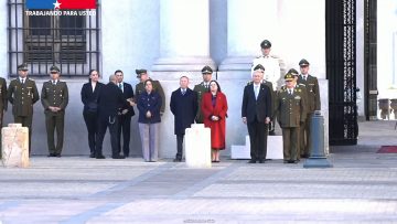 27042602 PRESIDENTE KAST EN CAMBIO DE GUARDIA 01