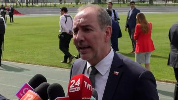 27042613 DECLARACIONES MINISTRO LOUIS DE GRANGE 01