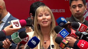 27042618 DECLARACIONES DIPUTADA GAZMURI POST REUNIÓN PS 01 (1)