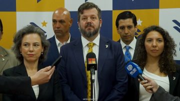 27042624 PUNTO DE PRENSA PNL 01