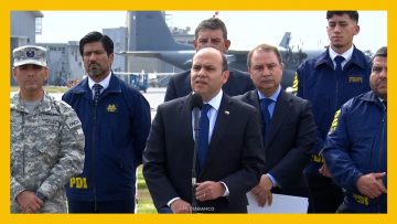 VUELO DE EXPULSIÓN DE INMIGRANTES DES